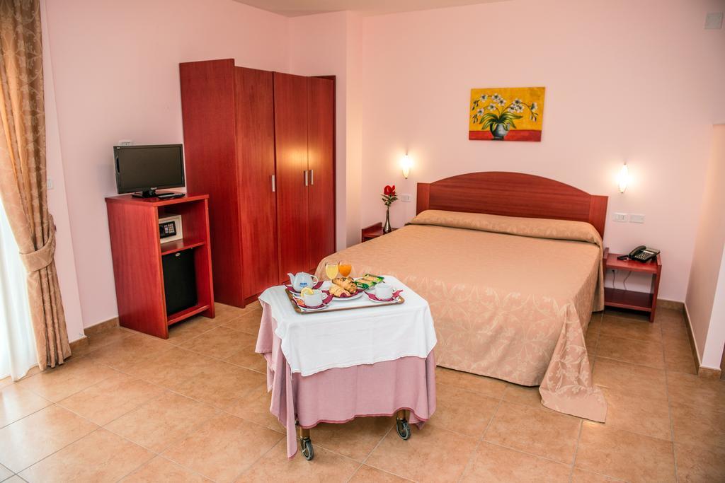 Hotel Delle More Vieste Eksteriør bilde
